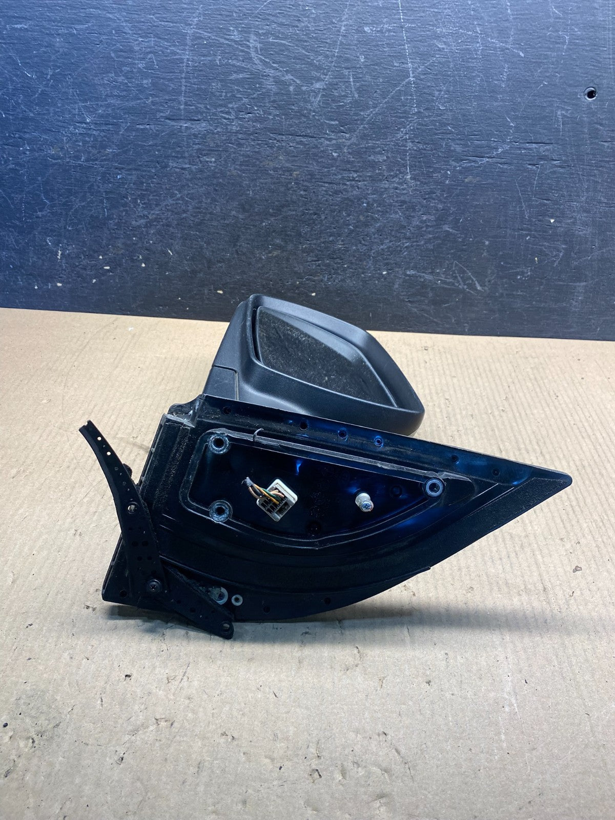 2011 to 2014 Kia Sedona Left Driver LH Side Door Mirror AH4562 DW4