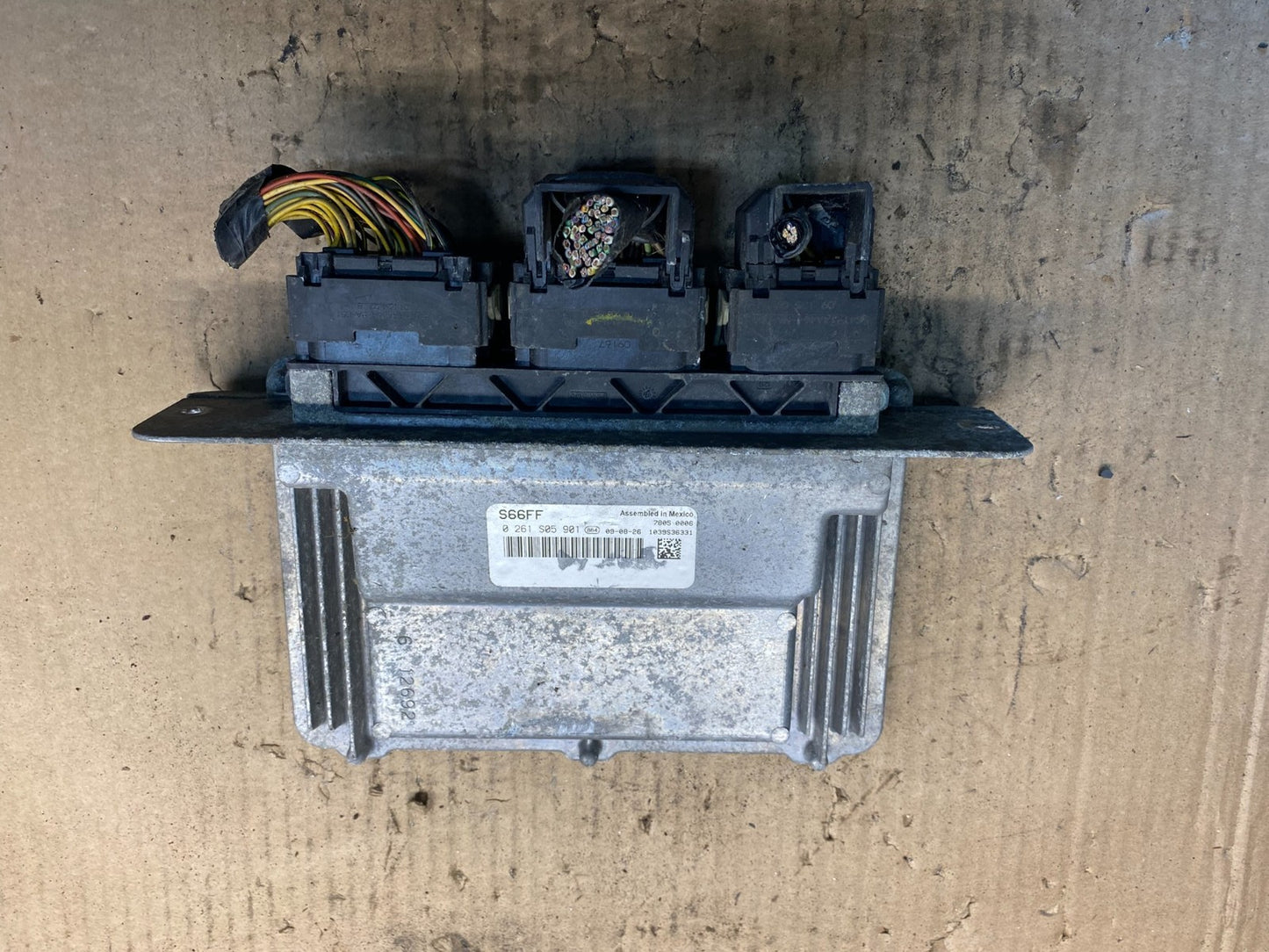 2010 2011 Ford Expedition 5.4L Engine Computer Module ECM ECU AE8063 DW1