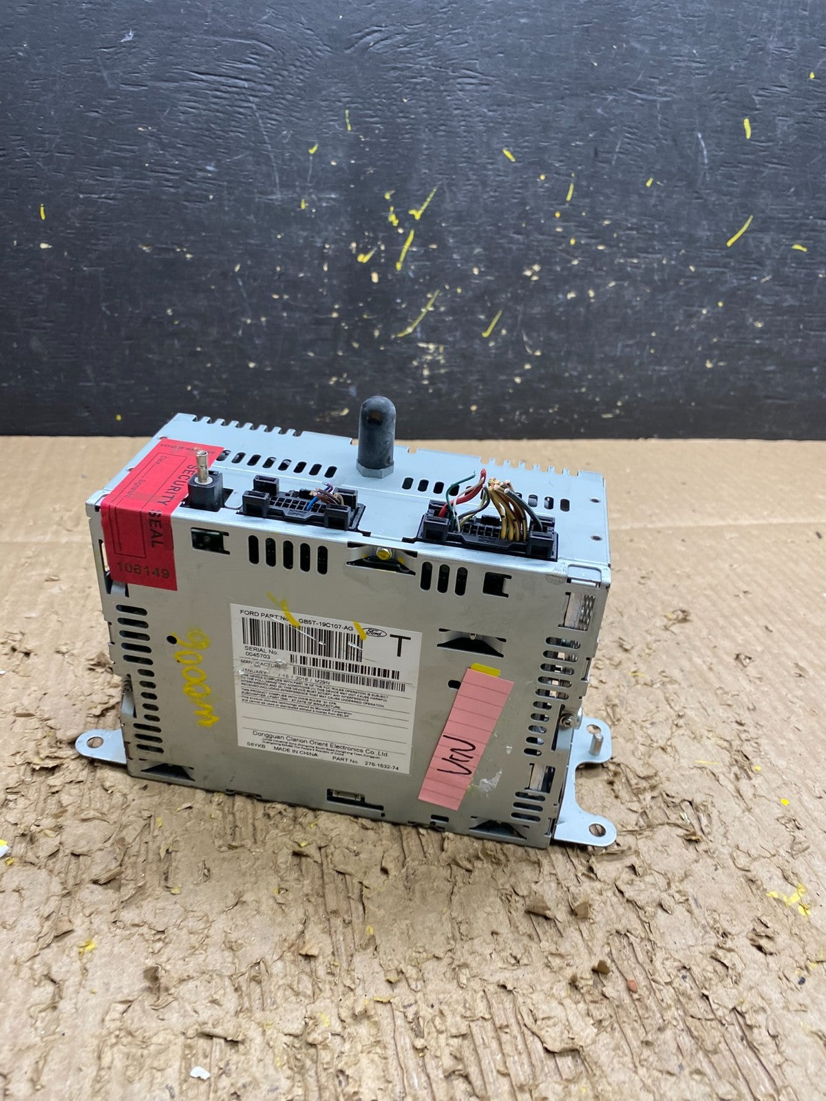 2016 to 2017 Ford Explorer Audio Equipment Radio Receiver AM FM CD w0006 DG4