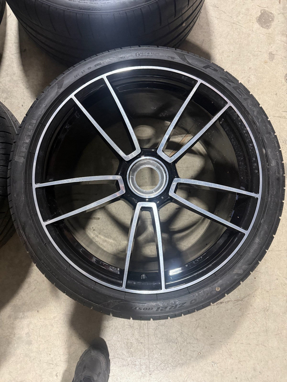 Porsche 911 992 Turbo Sport 4 11.5Jx21 4xWheels Rims 992601025AA Center Lock OEM5