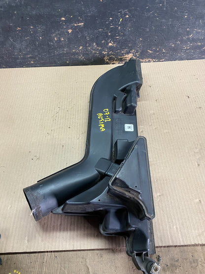 2007 to 2013 Nissan Altima 2.5L Air Duct Tube Resonator 16554-JA000 U7301 DG6