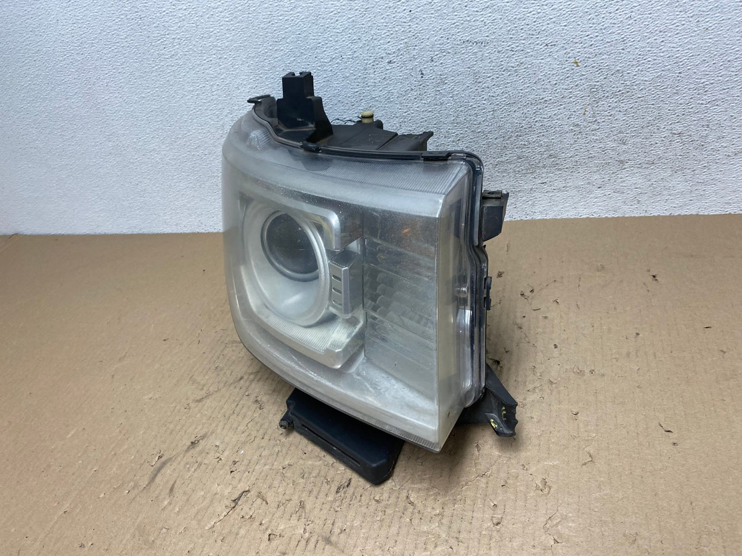 2009 2010 2011 2012 Ford Flex Right Passenger Headlight XENON AE8855 LK1
