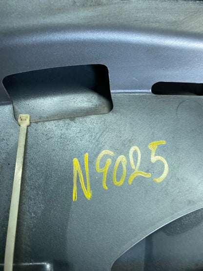 2007 to 2013 BMW X5 Trunk Hatch Spoiler 7157689 N9025 PS13