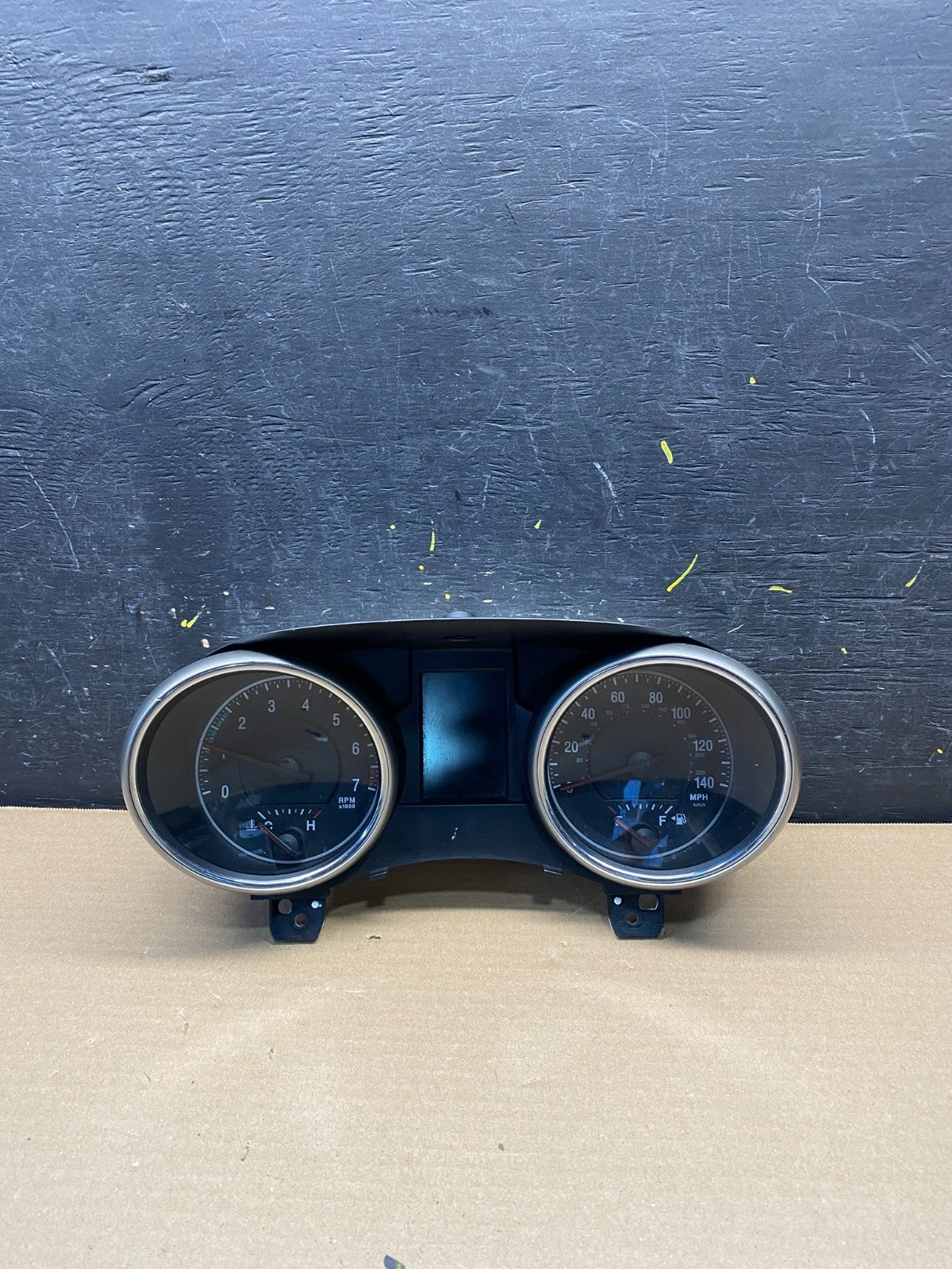 2011 Jeep Grand Cherokee 3.6L Speedometer Gauge Cluster OEM S2836 DG0
