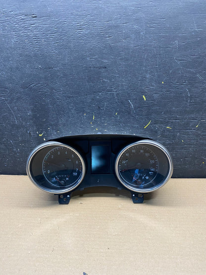 2011 Jeep Grand Cherokee 3.6L Speedometer Gauge Cluster OEM S2836 DG0
