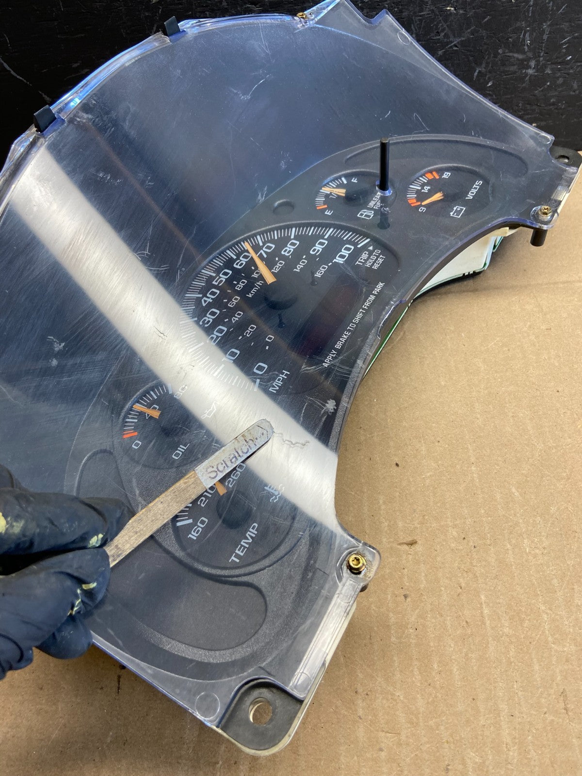 2001 to 2002 Chevrolet Express Speedometer Cluster Gauge OEM ab9221 DG1