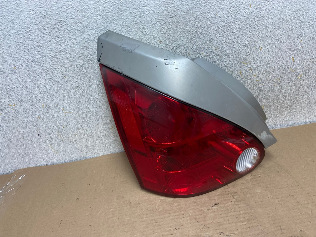 2004 2005 2006 2007 2008 Nissan Maxima Left Driver Lh Tail Light AH9502 LK0
