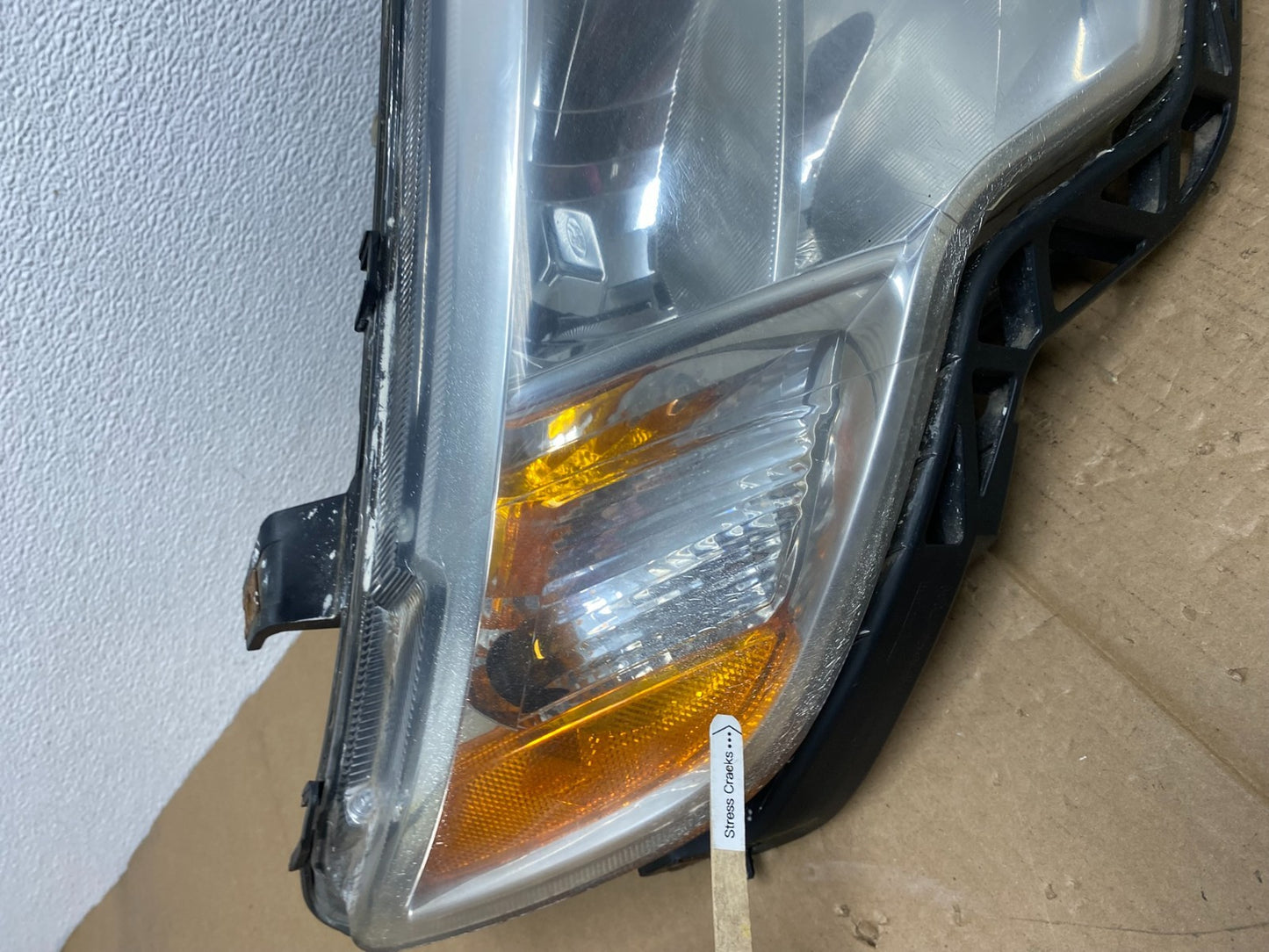 2007 to 2010 Ford Edge Right Passenger RH Halogen Headlight AB8150 DW4