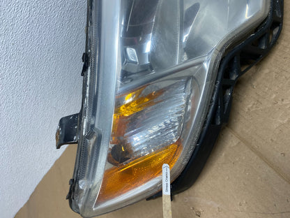 2007 to 2010 Ford Edge Right Passenger RH Halogen Headlight AB8150 DW4