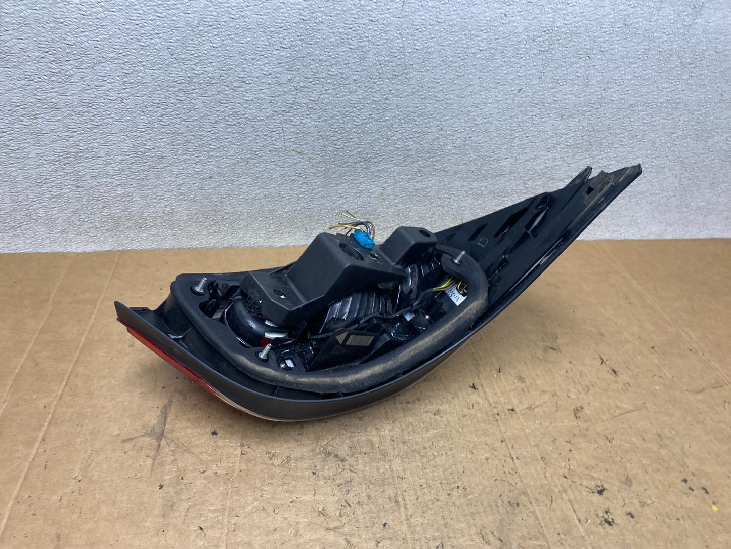 2008 2009 2010 BMW 5 525i 530i Right Passenger Rh Tail Side Light Oem T3728 DW3