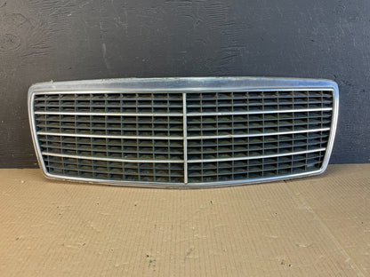 1994 to 1998 Mercedes W140 600SEL S600 Front Hood Grill AE37250