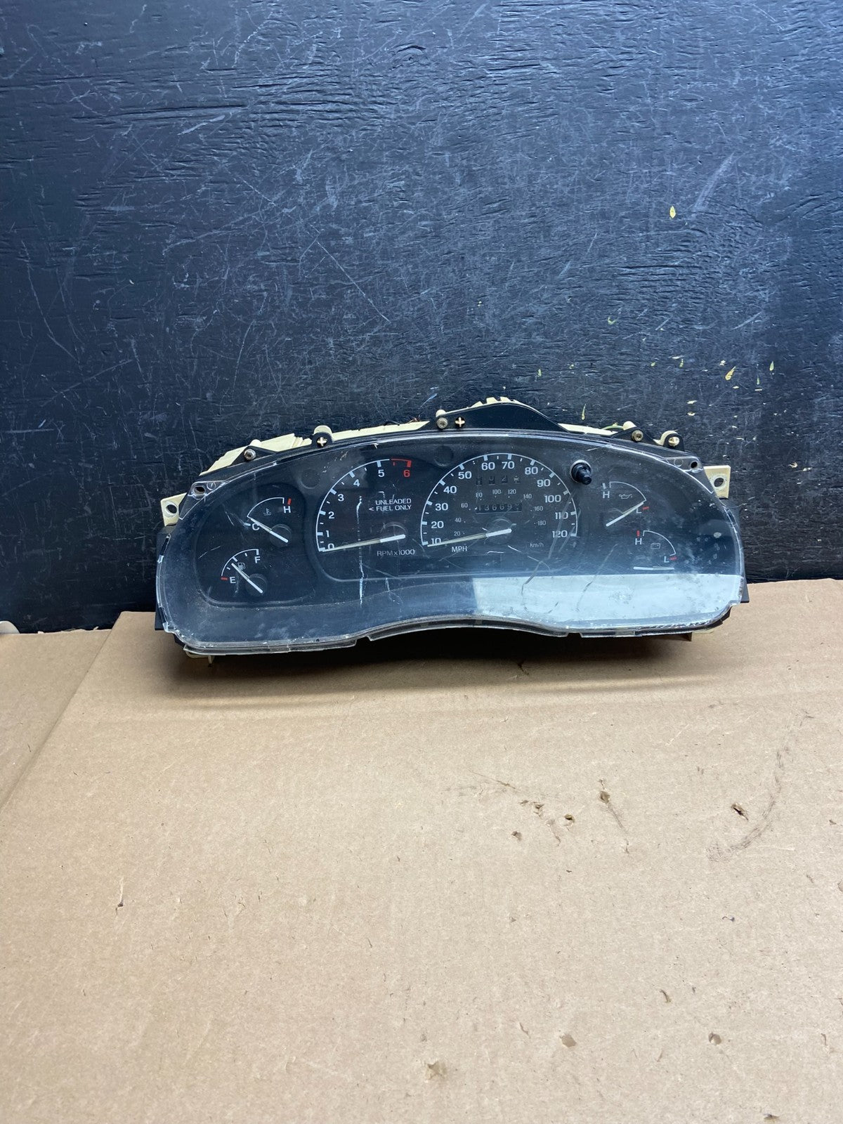 1998 to 2000 Ford Ranger Speedometer Instrument Cluster AI3014 DG0