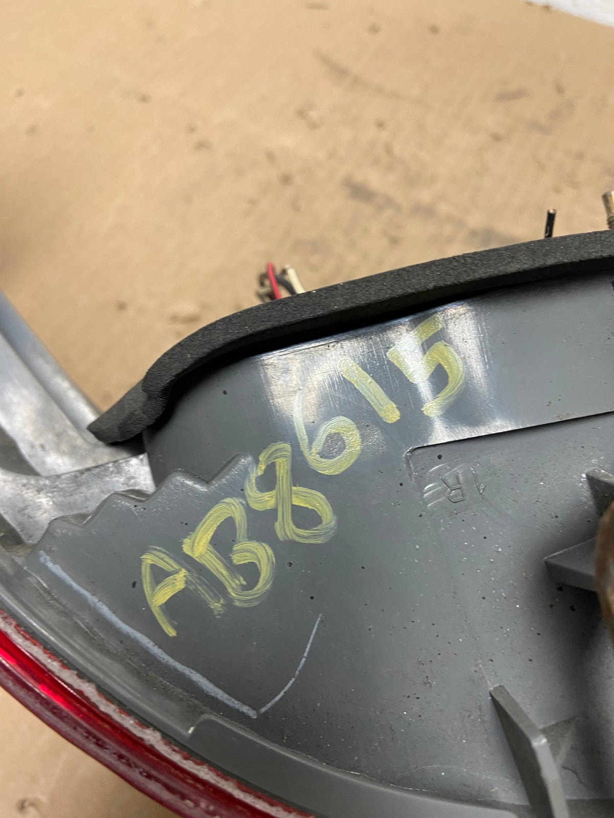 2003 to 2004 Honda Accord Sedan Right Passenger Rh Side Tail light Oem AB8615 LK6