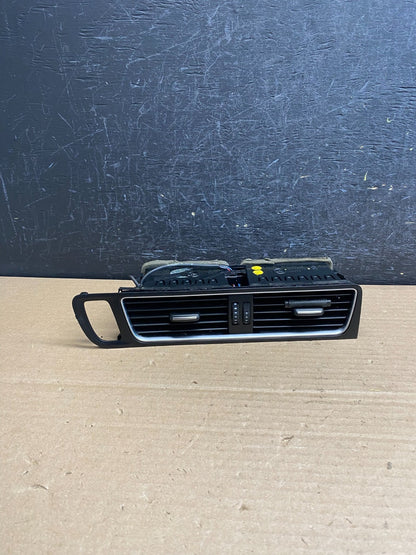 2009 to 2012 Audi Q5 Center Dashboard Air Vent ag0126 DG0