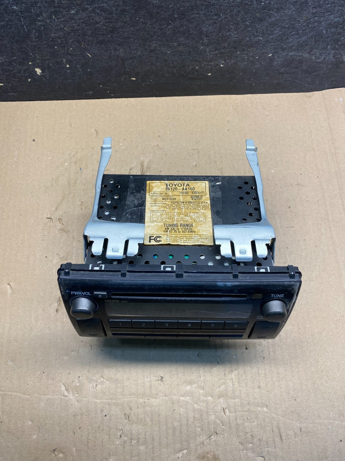2005 2006 Toyota Camry Radio AM/FM CD Player AI7225 DW3