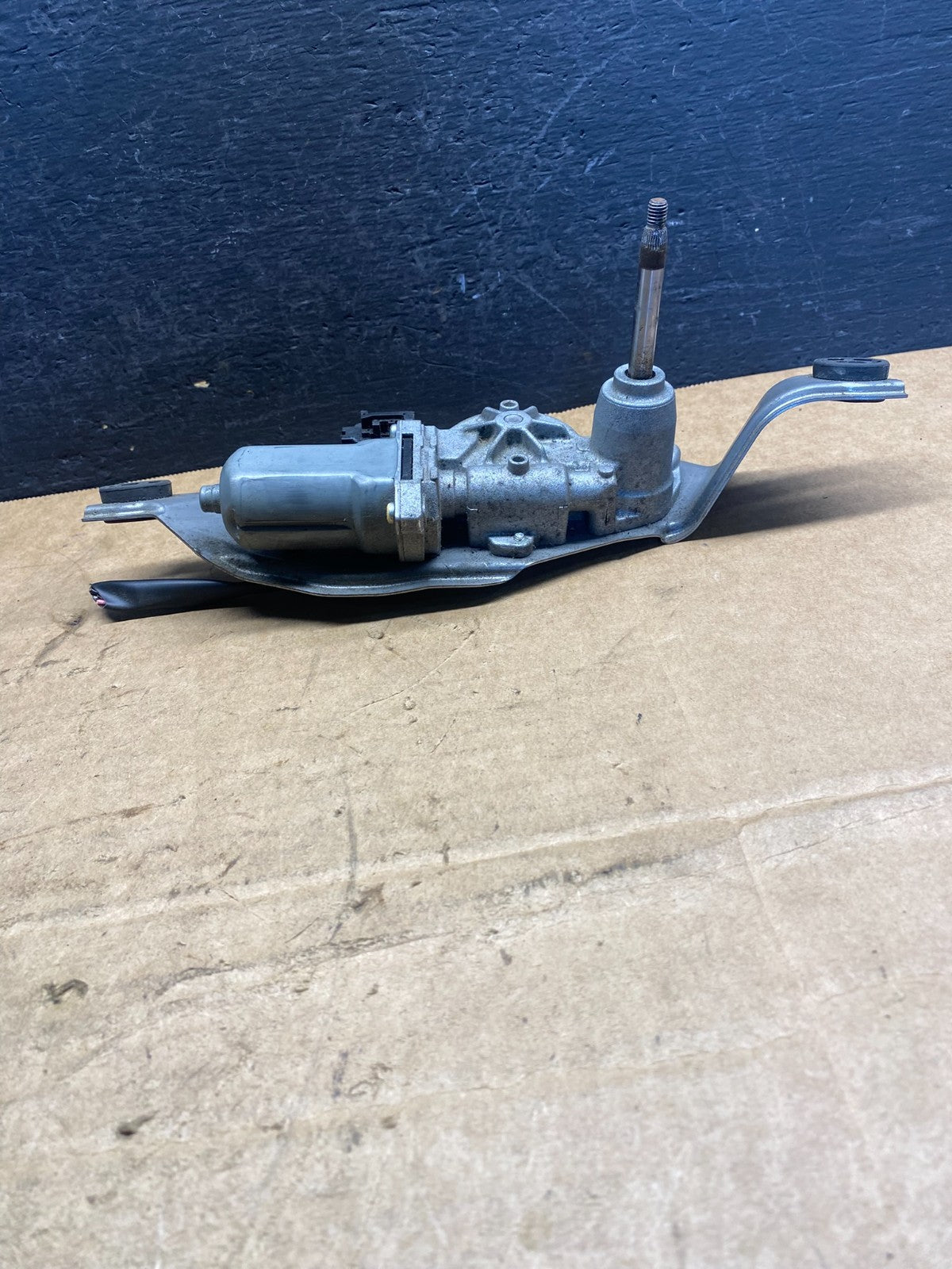 2012 to 2017 Mazda 5 Windshield Rear Wiper Motor AD7427 DG3