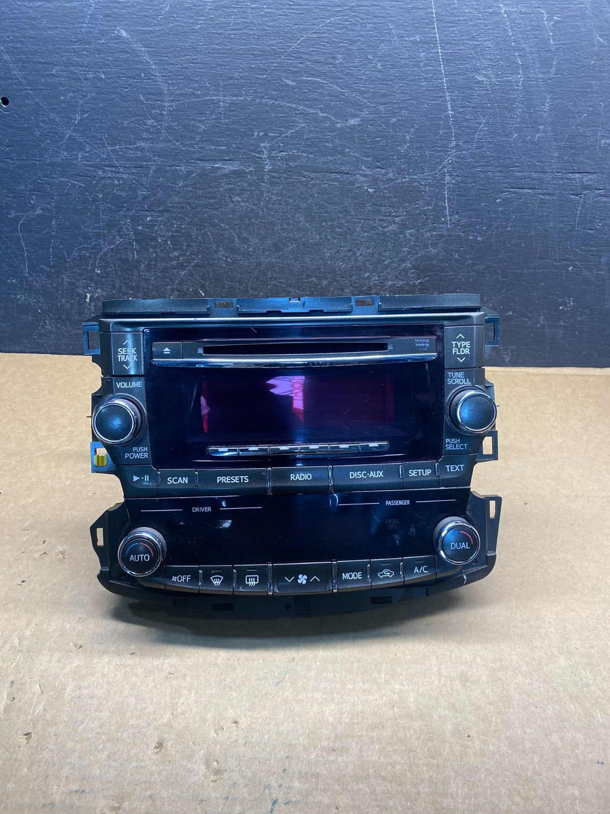 2011-2012 Toyota Avalon Radio Stereo 6 Disc Changer Cd Player 86120-07120 AF65750