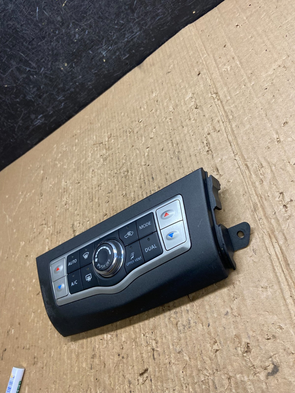 2009 - 2012 Nissan Murano Temperature Climate A/C AC Control Panel af1665 DG2