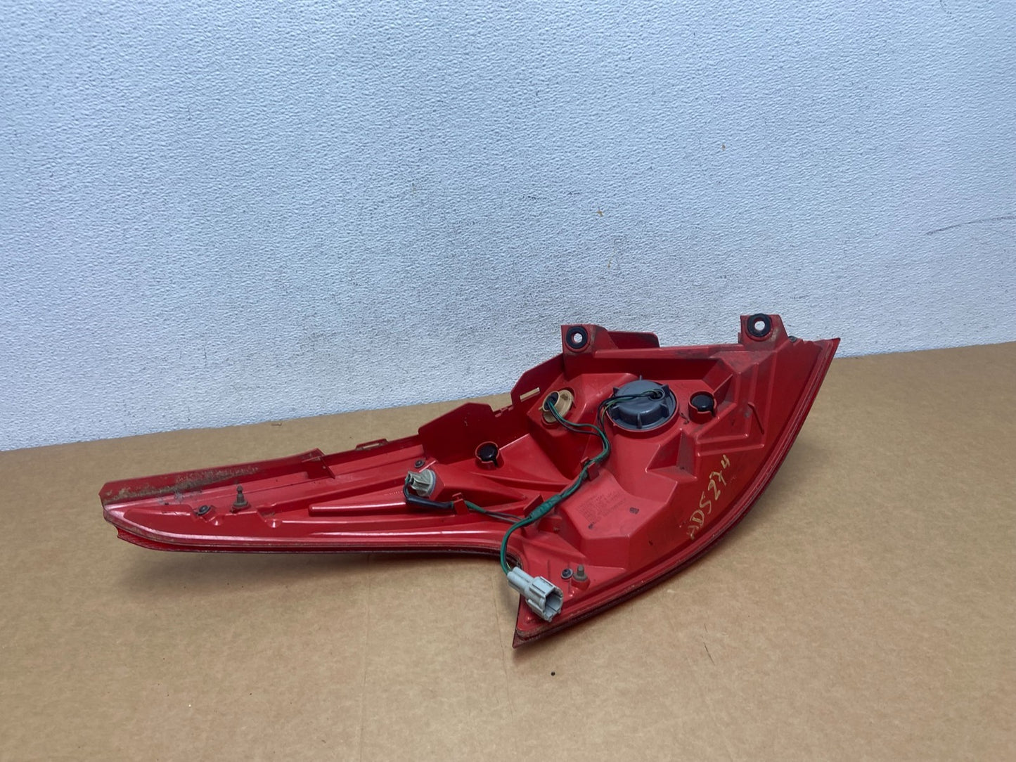 2011 - 2014 Nissan Murano Convertible Right Passenger Side Tail Light ad5274 DG7