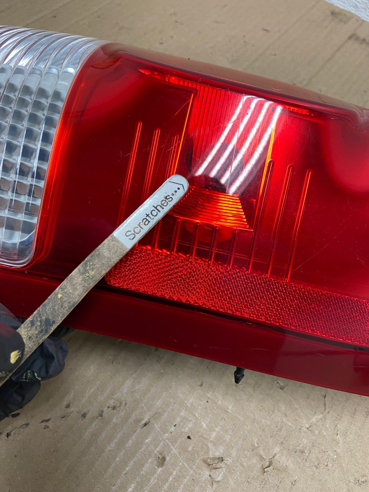 2005 - 2009 Pontiac Montana / Uplander Right Passenger Tail Light AE9020 LK3