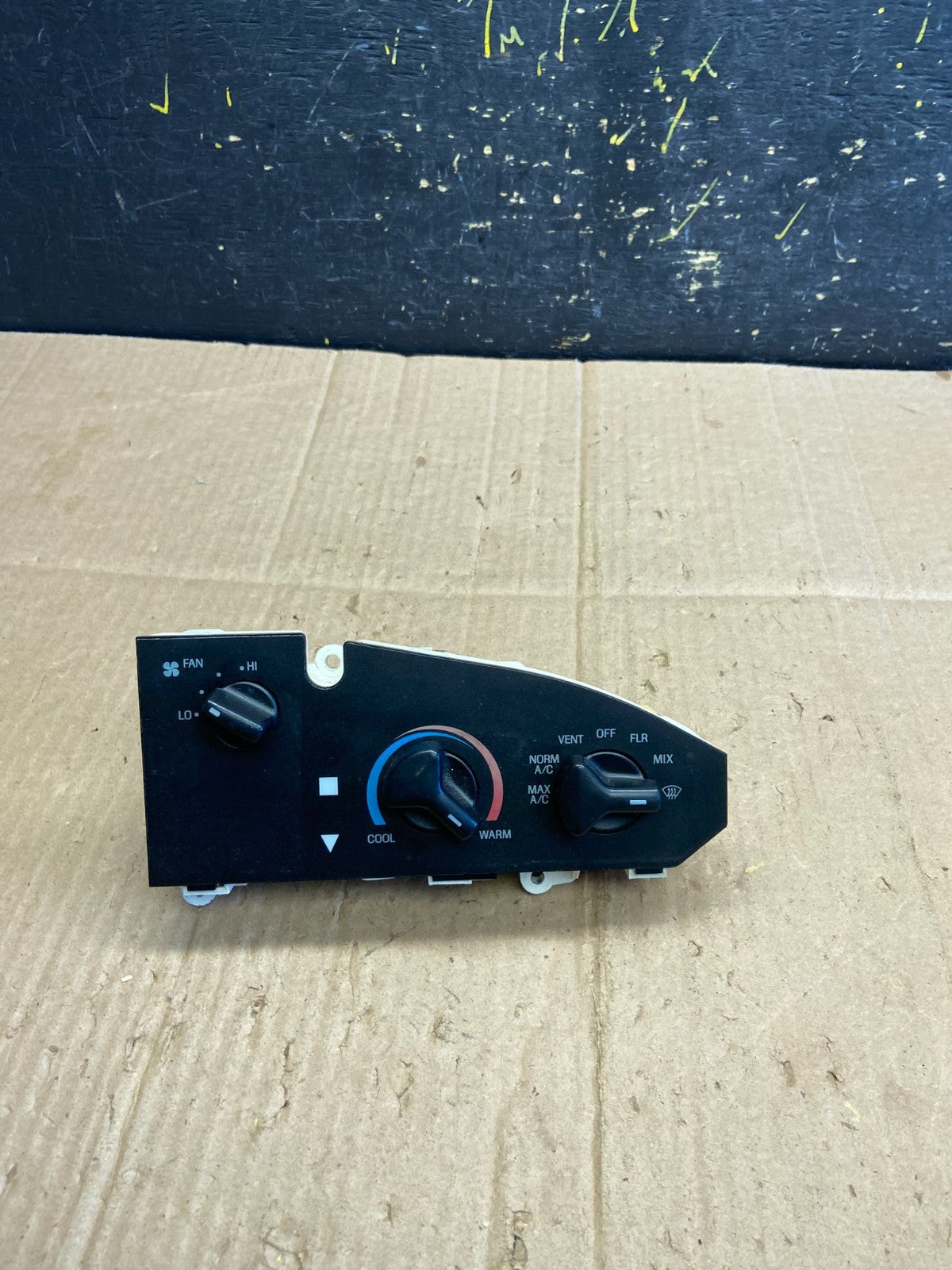 1997-2014 Ford Van Econoline E150 E250 Heater Climate Fan Control AA8047 DG0