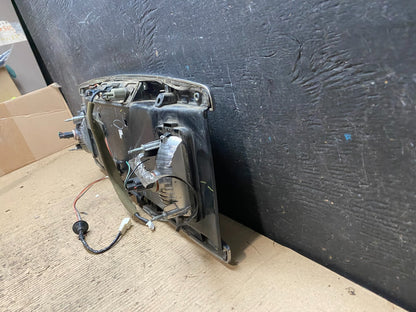 2004 to 2007 Infiniti QX56 License Plate Bracket With Camera N3278 PS7