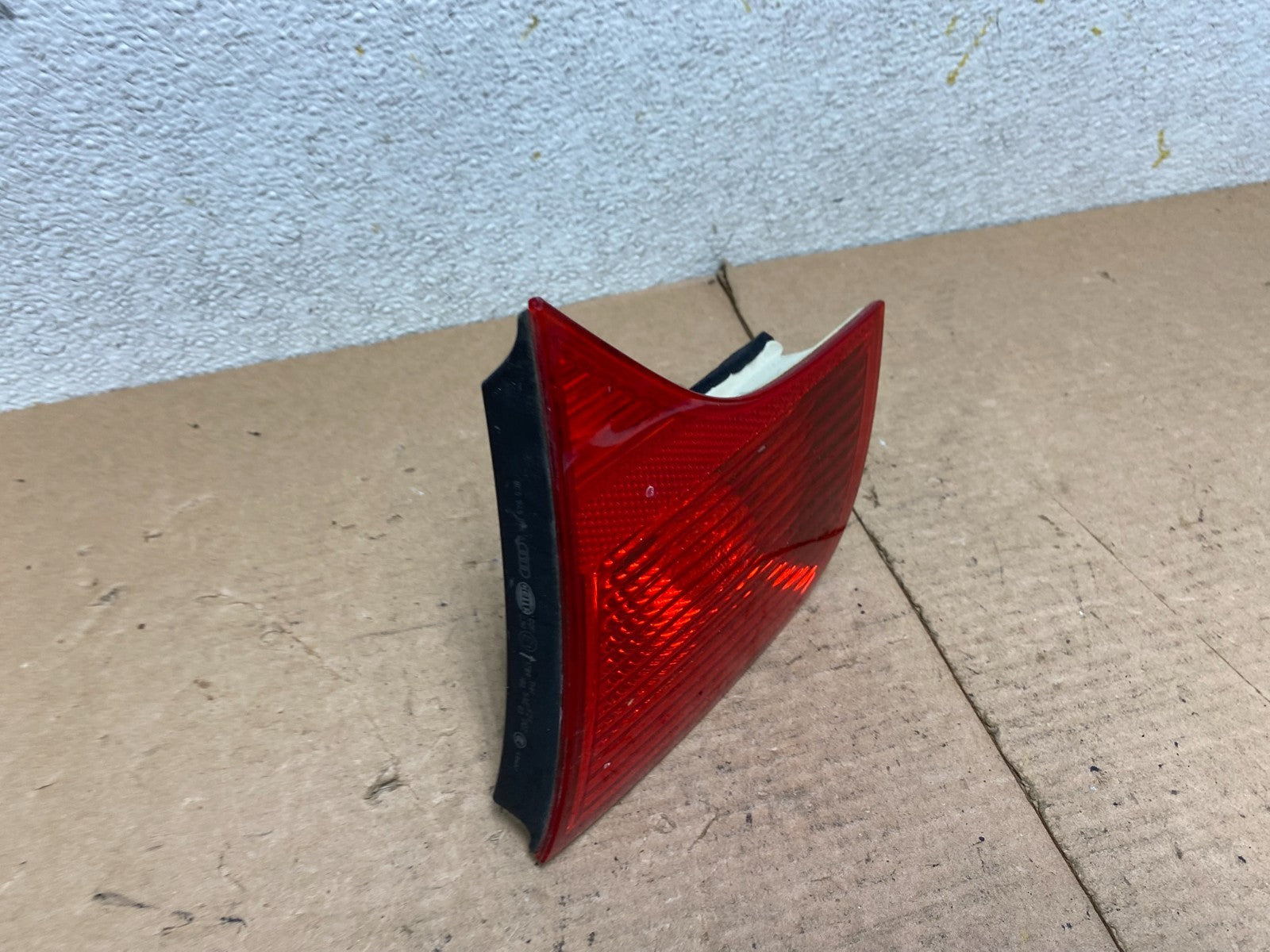 2004 - 2008 Audi A4 Sedan Right Passenger RH Side Inner Tail Light OEM P2678 DW2