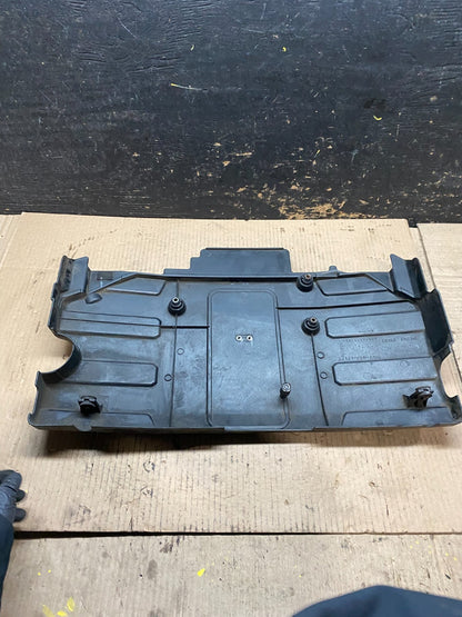1999-2004 Acura RL 3.5L Engine Motor Cover Plastic Trim OEM w5607 DG5