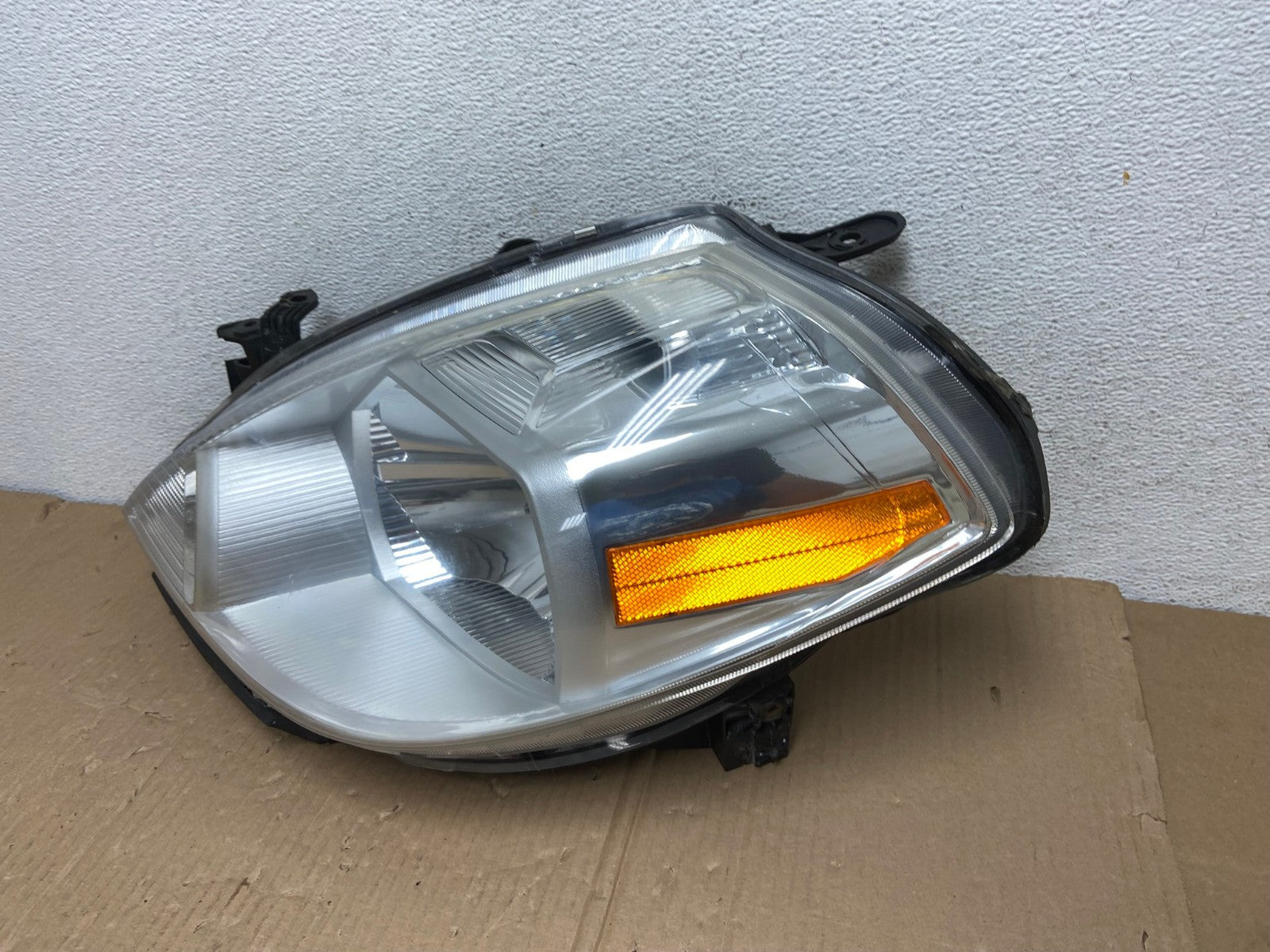 2008 to 2012 Nissan Versa Headlight Halogen Left Driver Lh Side DEPO AE90011