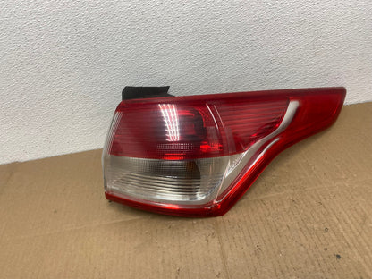 2013 to 2016 Ford Escape Right Passenger RH Side Tail Light Oem AB8167 LK0