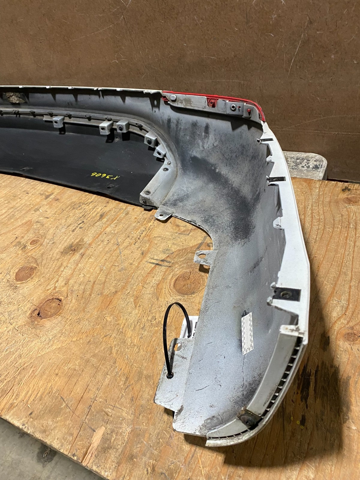 2015 to 2018 Kia Sedona Bumper Cover Rear Lower Plastic X3606 PS5