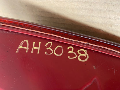 2002 - 2005 Hyundai Sonata Right Passenger RH Side Tail Light AH3038 LK7