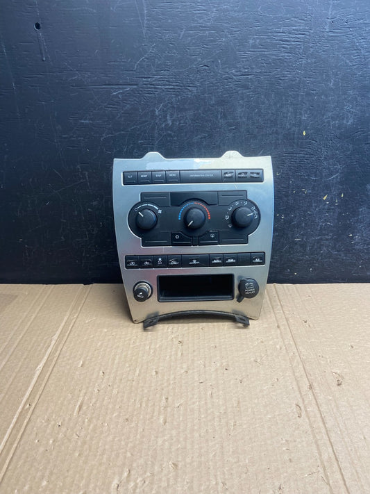 2005 2006 2007 Jeep Commander Grand Cherokee A/C Climate Control Bezel AF6205 DG0