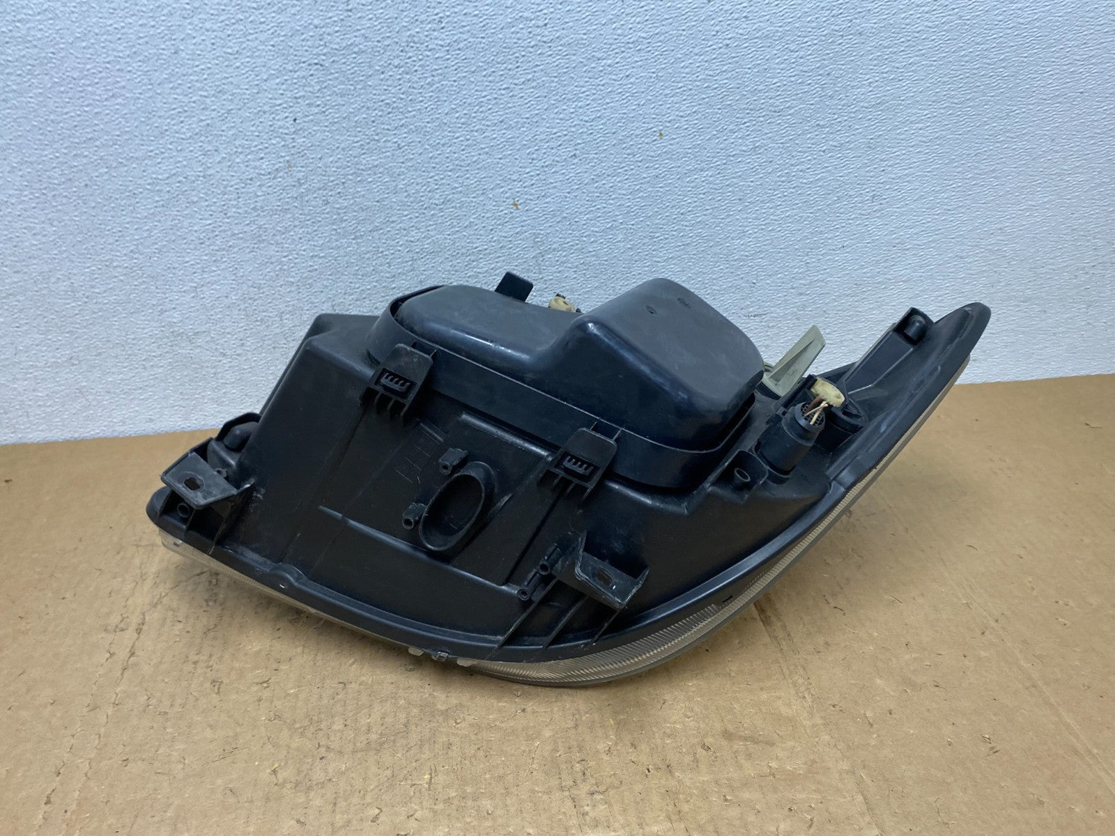 2007 to 2013 Mercedes Sprinter Headlight Right Passenger Halogen AD1420 DW7