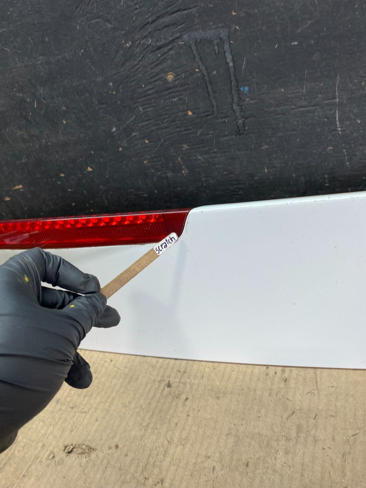 2005 to 2011 Hyundai Accent Trunk Lid Hatch 3rd Brake Light Spoiler OEM P3793 DG6