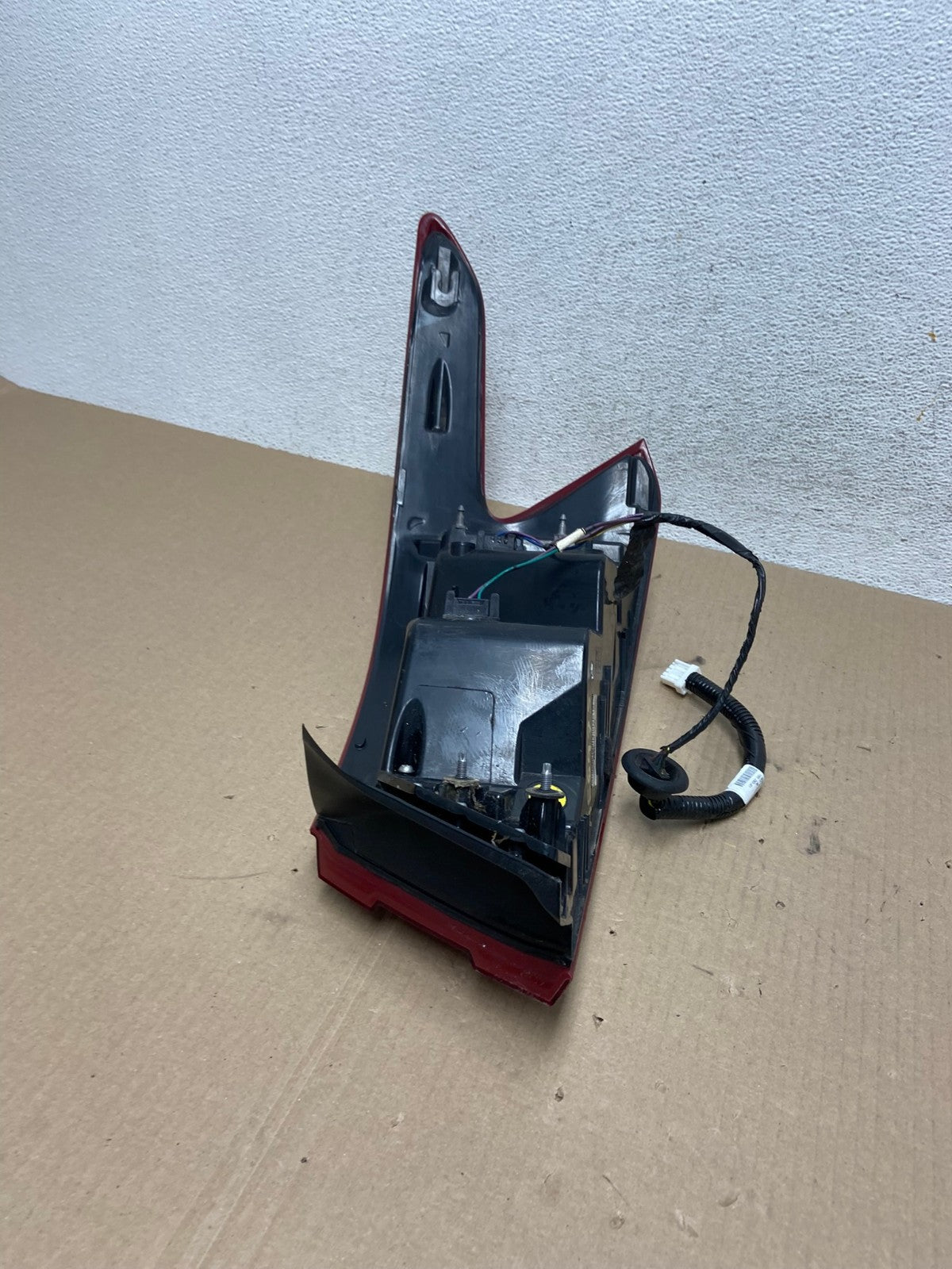 2016 2017 2018 Nissan Maxima Left Driver LH Tail Light AE6975 LK5