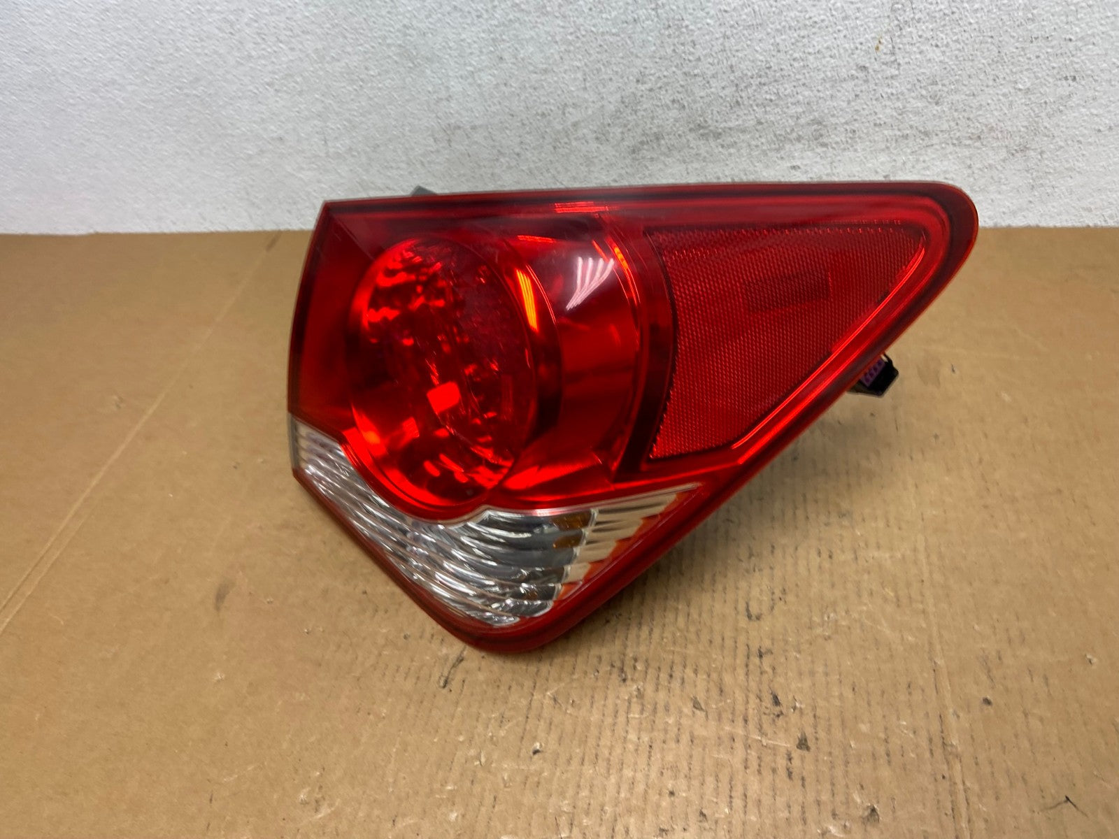 2011 2012 2013 2014 Chevrolet Cruze Right Passinger RH Side Tail Light AD9320 LK1