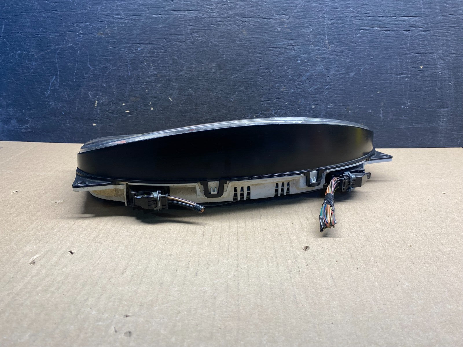 2004 - 2005 Ford F150 F-150 Lariat Speedometer Cluster Gauge AG7456 DG3