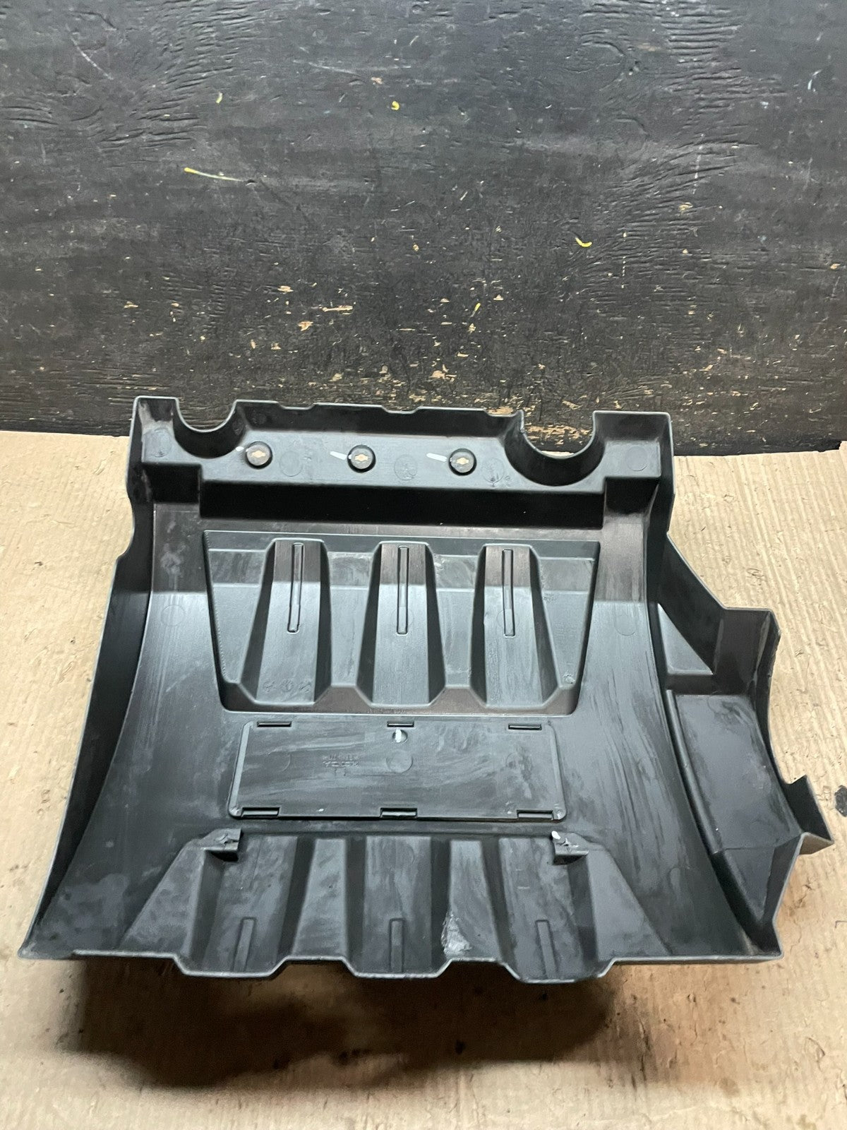 2006 to 2008 Honda Pilot Black Engine Cover OEM 3.5L V6815 DG4