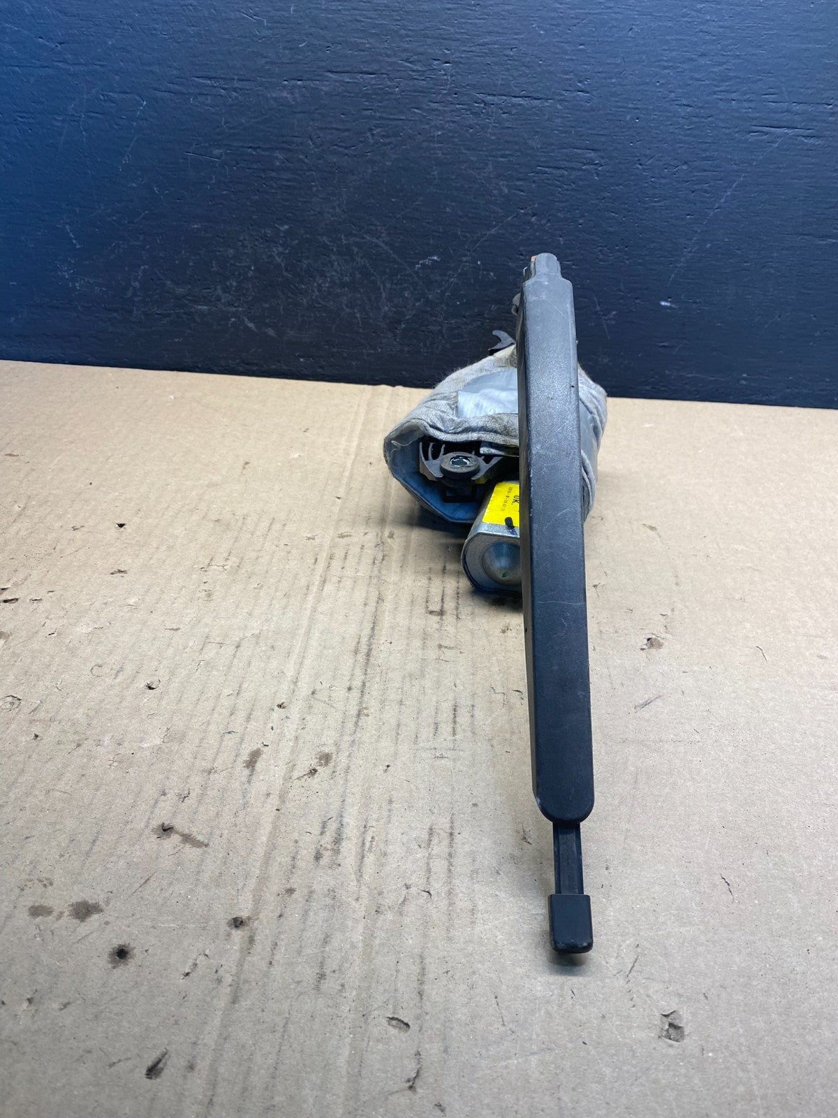2011 to 2019 Ford Explorer Rear Windshield Wiper Motor OEM ac0997 DG1