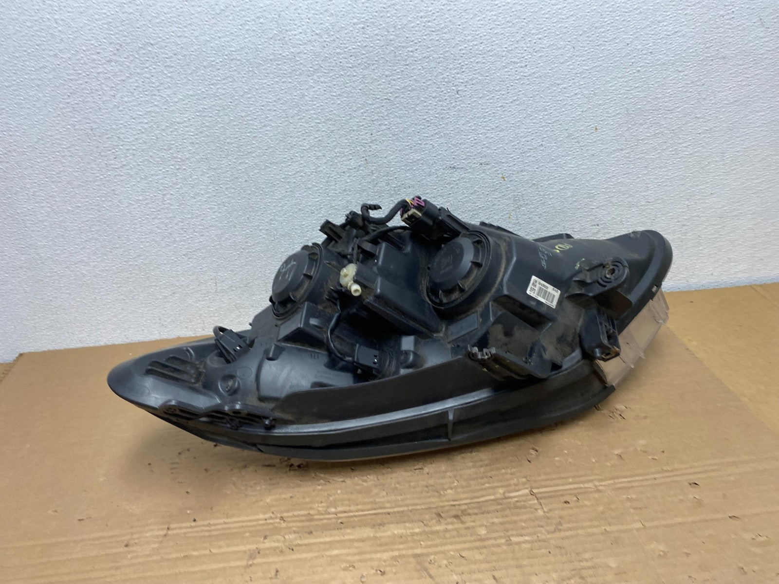 2013 - 2016 Buick Encore Right Passenger RH Side Halogen Headlight AD4326 DW7