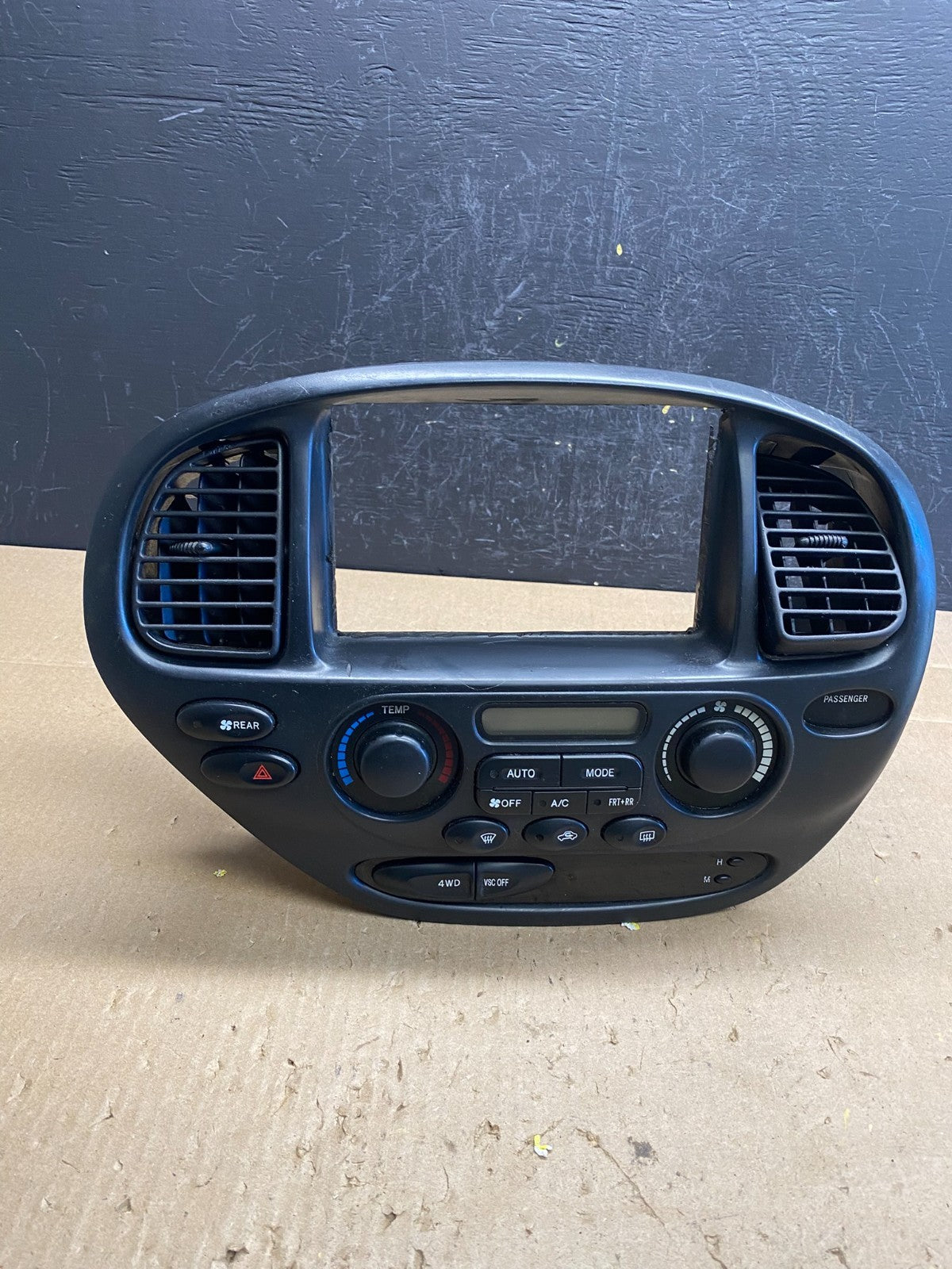 2001 to 2004 Toyota Sequoia AC Temp Heater Climate Control Bezel AC6654 DG0