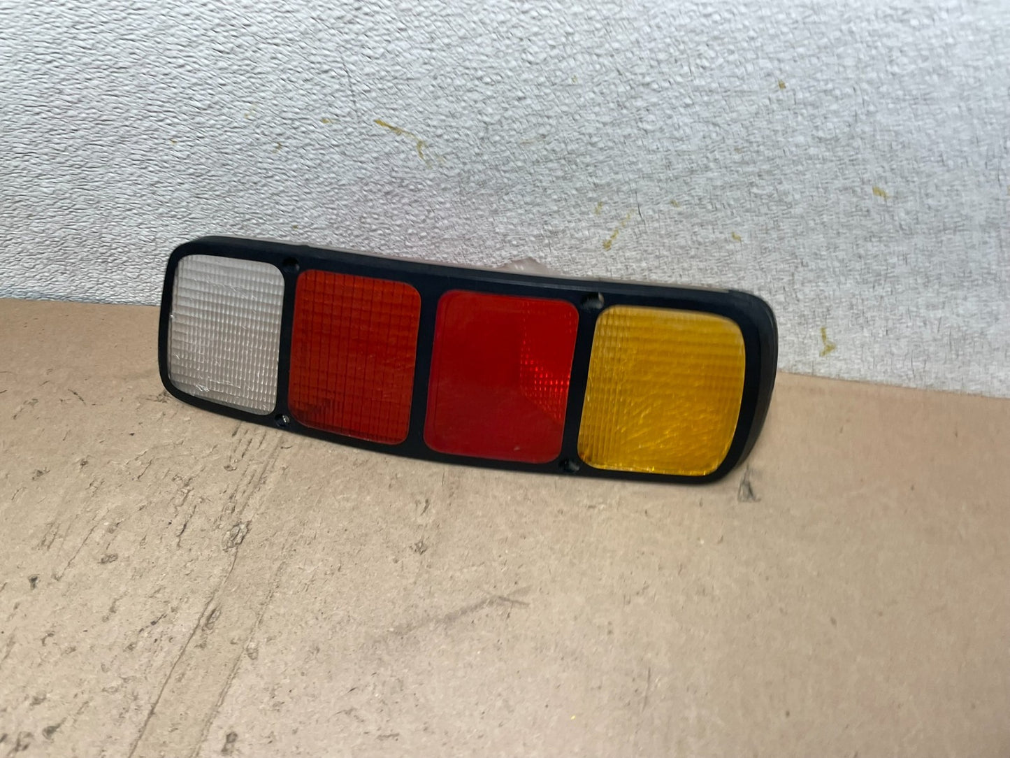 1978  to 1986 Porsche 928 Left Driver LH Tail Light Lens Oem Q4857 DG1