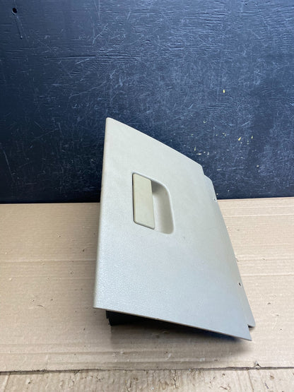 2004 to 2008 Ford F-150 Front Right Passenger Storage Glove Box AG0101 DG1