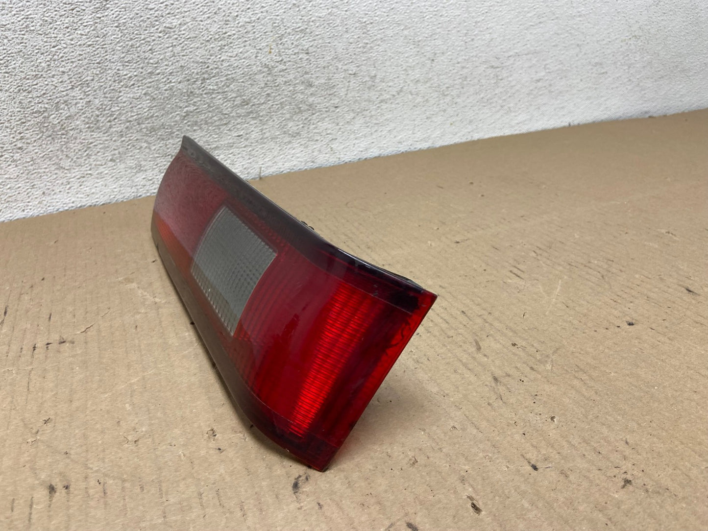 1997 1998 1999 Toyota Camry Tail Light Inner Left Driver LH Inner AG7937 LK2