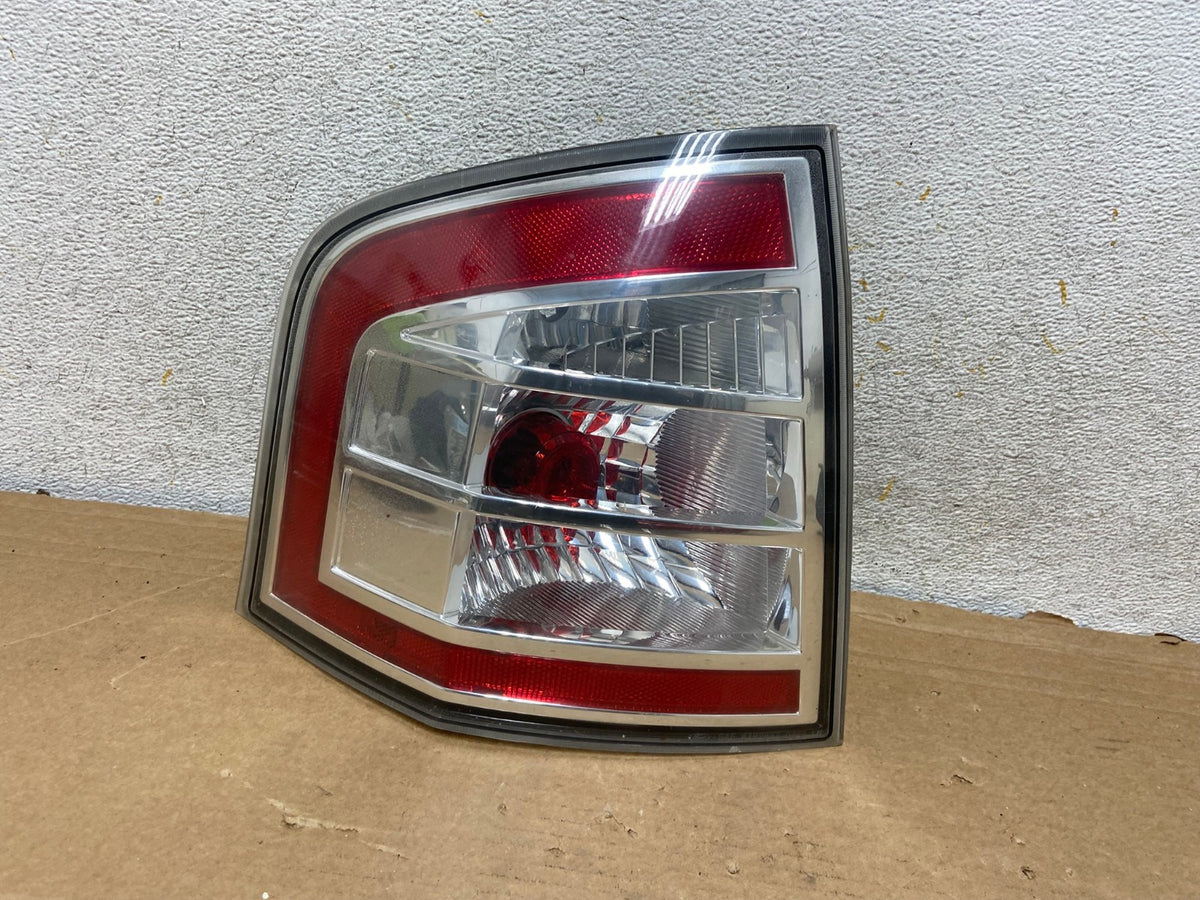 2007 2008 2009 2010 Ford Edge Tail light Left Driver LH Side AH8325 LK0