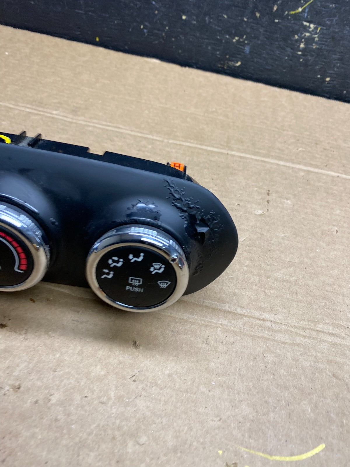 2015-2018 Jeep Renegade Center Console Hvac Climate Control Panel Oem w6486 DG1