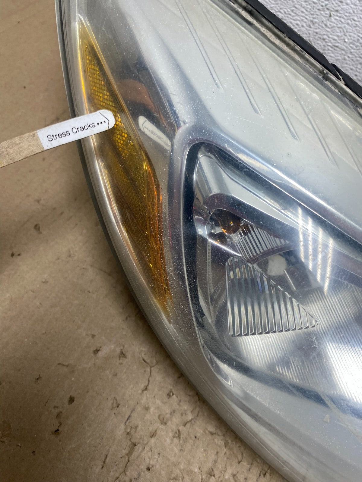 2012 2013 2014 Ford Focus Right Passenger Rh Side Headlight AF2831 DW4