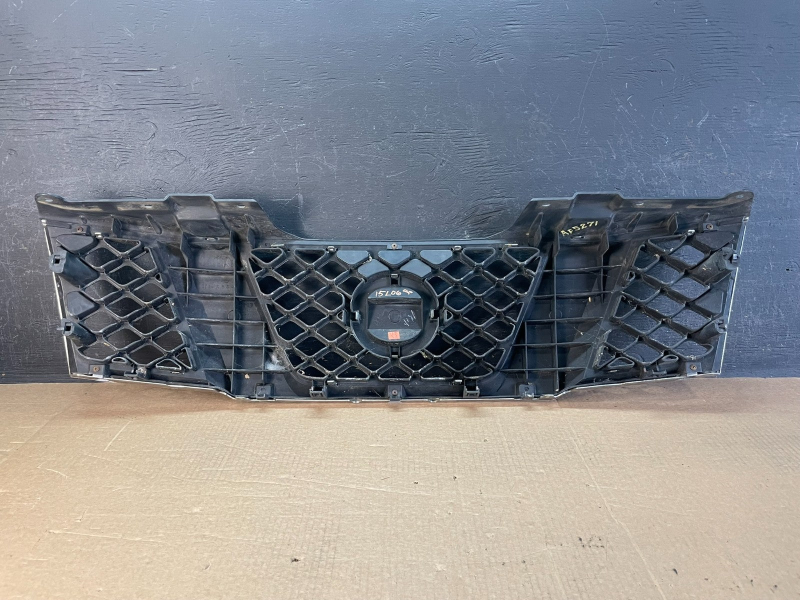 2005 2006 2007 Nissan Pathfinder Chrome Front Upper Grill Grille AF52713