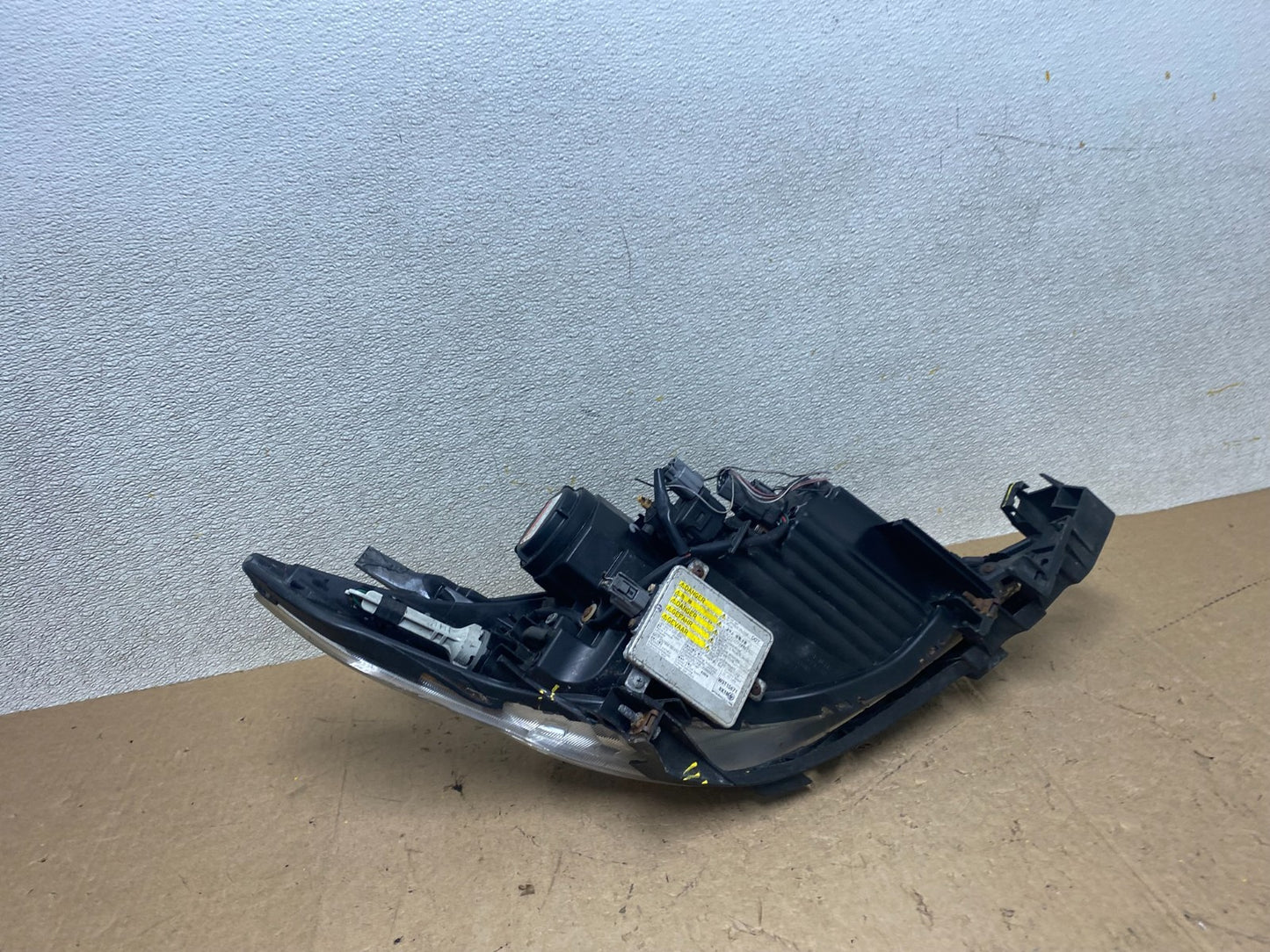 2008 2009 2010 Mazda 5 Left Driver LH Side Headlight Xenon HID W9047 DW12
